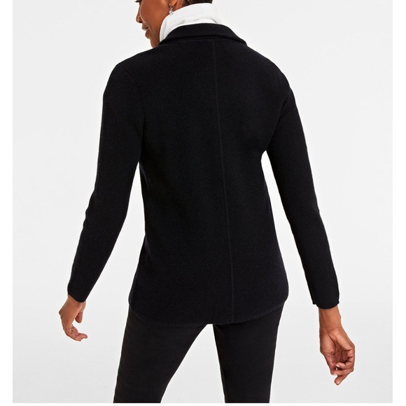 100% Cashmere Blazer Charter Club
Women's - Picture 2 of 13